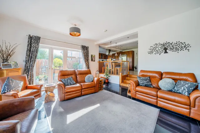 Headley Road, Liphook, GU30