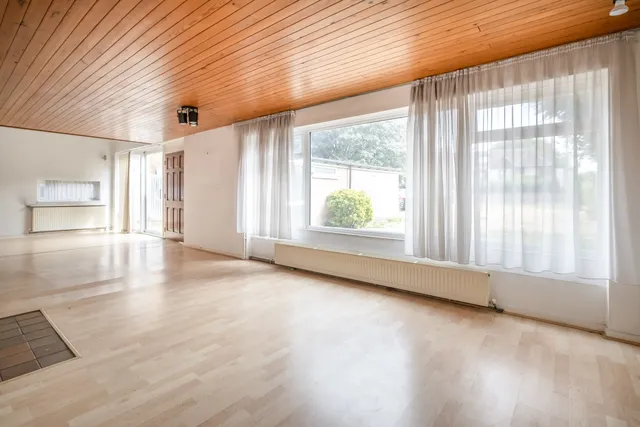 Sandy Lane, Richmond, TW10