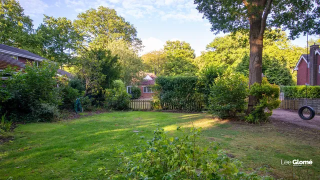 Whitecott Durfold Wood, Plaistow RH14 0PL