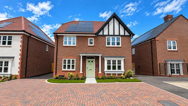 Plot 40 Woodside View, Bishops Green RG20 4HT