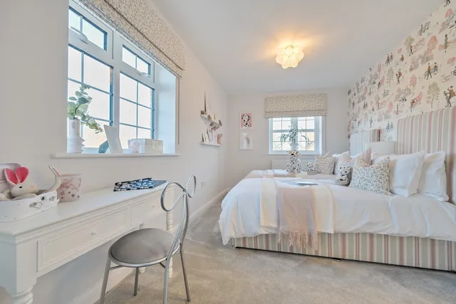 Plot 16 - The Marlborough Woodside View, Bishops Green RG20 4HT