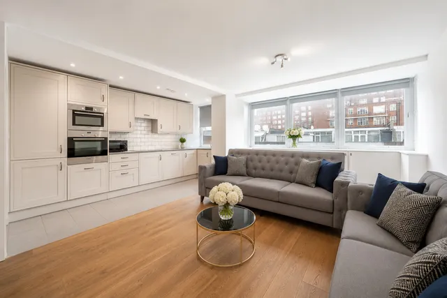 Flat 9, 25 Porchester Place, London W2 2PE