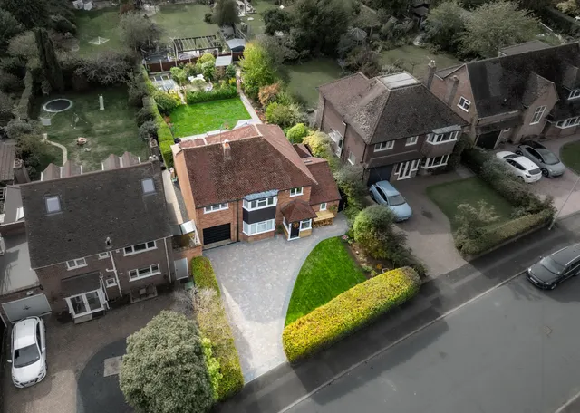 9 Alexander Avenue, Droitwich WR9 8NH