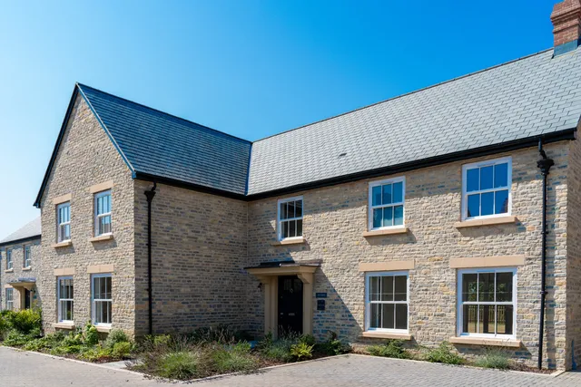 Plot 19 “The Lodge” Meadow View Mansfield Way, Glastonbury BA6 8FX