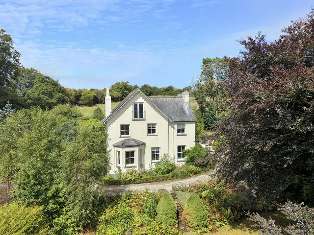 Seawardstone Blackawton, Totnes TQ9 7AB