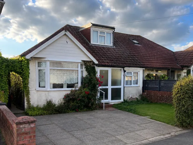 9 Sedgewick Road, Southampton SO19 8HD