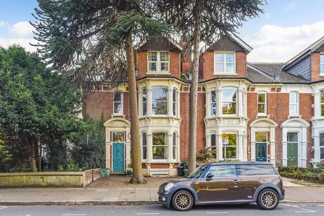 63 Goldsmith Avenue, Portsmouth PO4 8DX