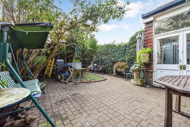 63 Goldsmith Avenue, Portsmouth PO4 8DX