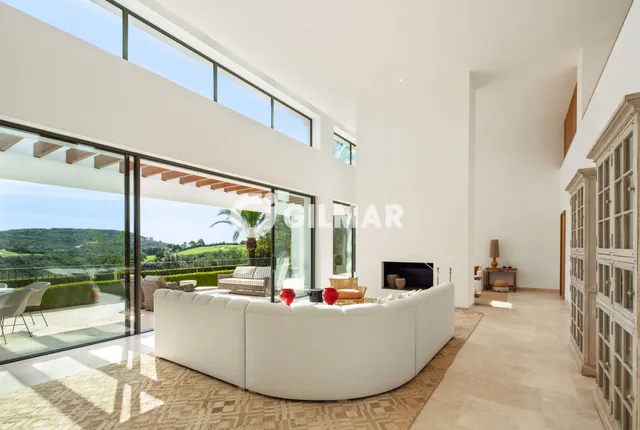 Villa in CASARES, Málaga