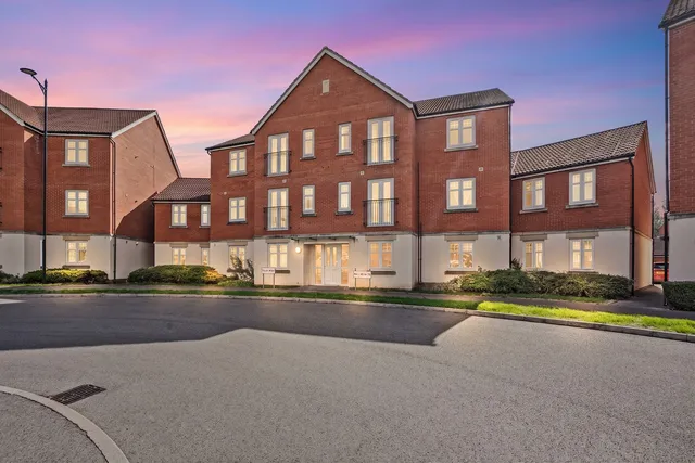 73 Tilia Way, Bourne PE10 0QR