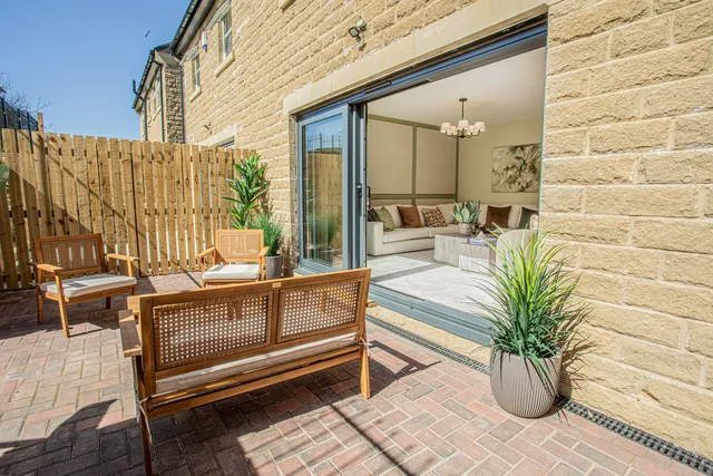 Plot 10 Laithe Avenue, Holmfirth HD9 2PJ
