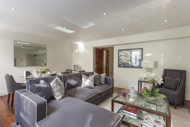 ميدان كينسington Gardens، منزل الحديقة، بيسواتر، لندن، W2